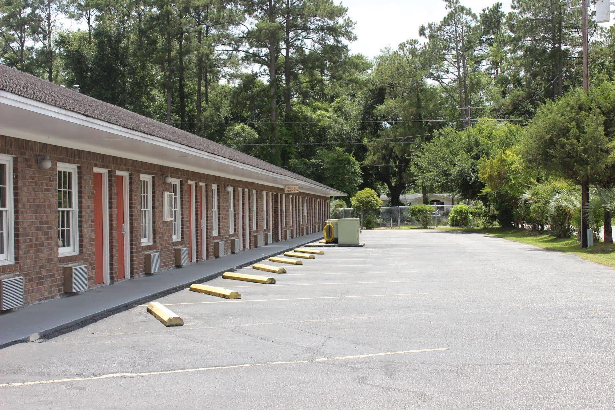 Carolina Lodge Walterboro Esterno foto