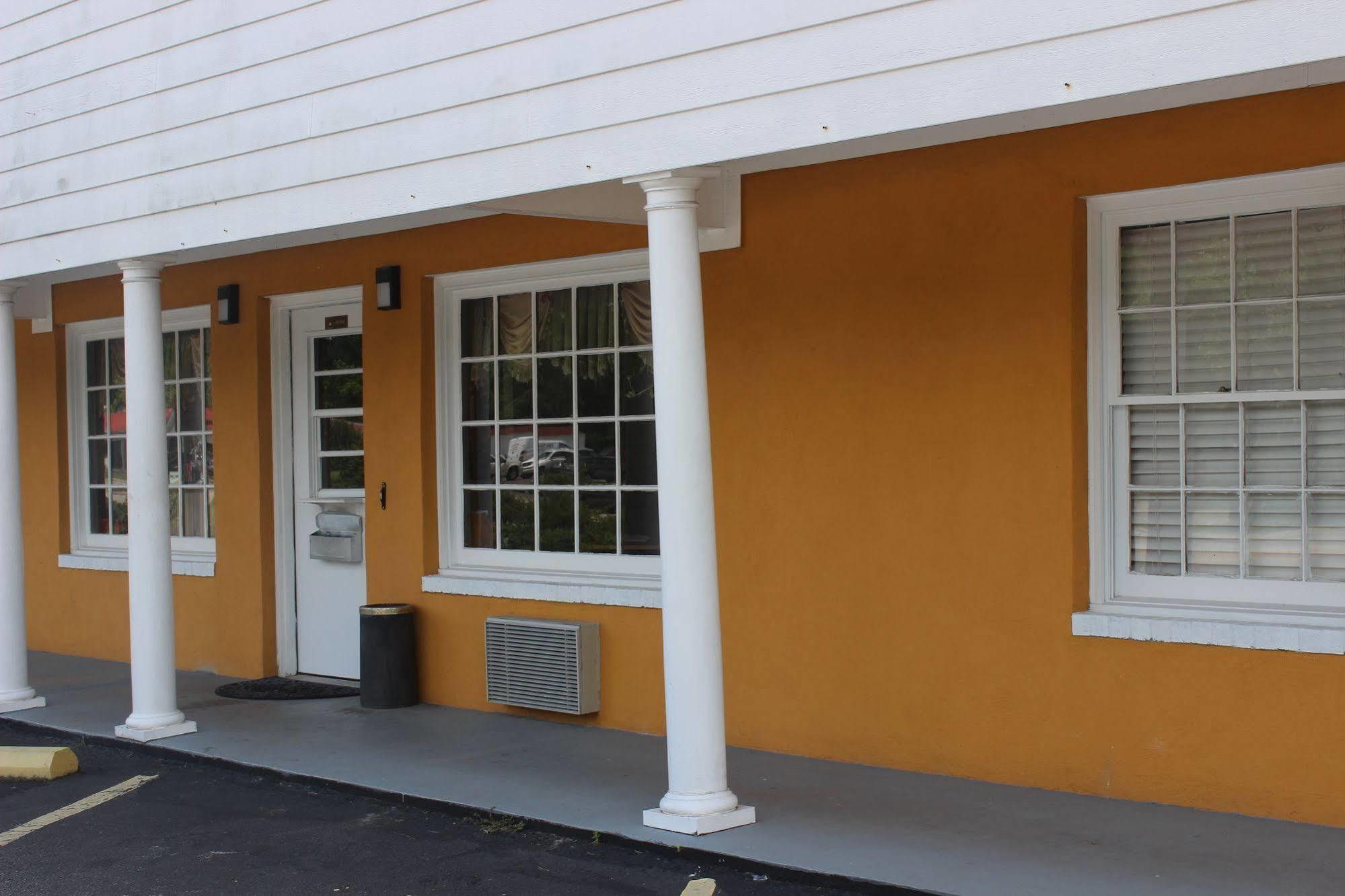 Carolina Lodge Walterboro Esterno foto